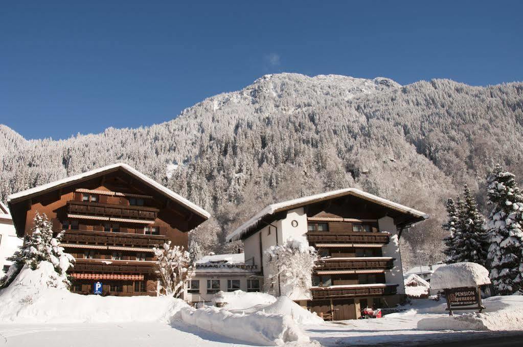 Hotel Alpenfeuer Montafon ザンクト・ガレンキルヒ エクステリア 写真